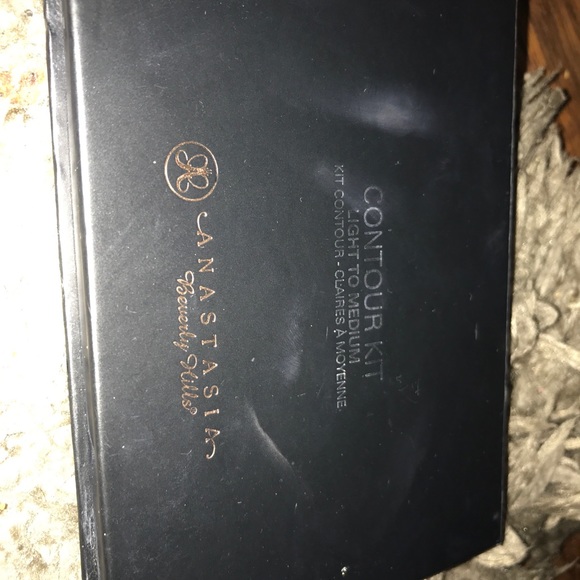 Authentic Anastasia Beverly Hills Contour Palette - Picture 6 of 8